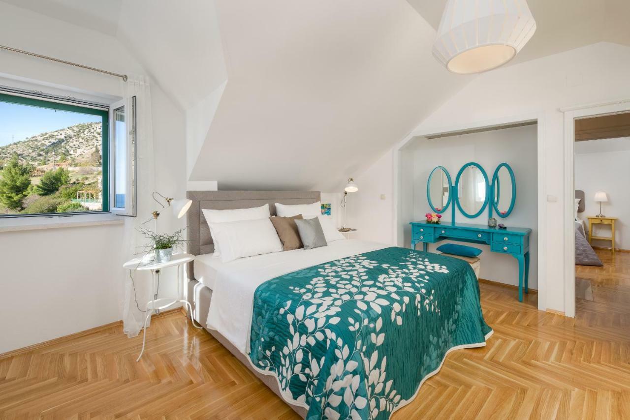 Villa Lipa Dora Murvica  Eksteriør bilde